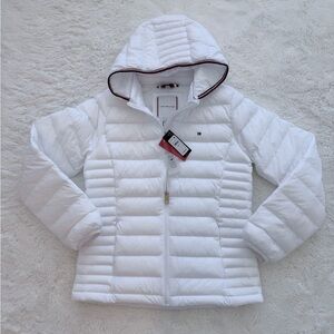 Tommy Hilfiger Women's Quilted White Puffer Jacket